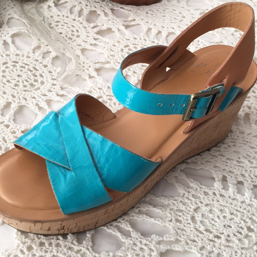 Turquoise Kork-ease patent leather  wedge shoes